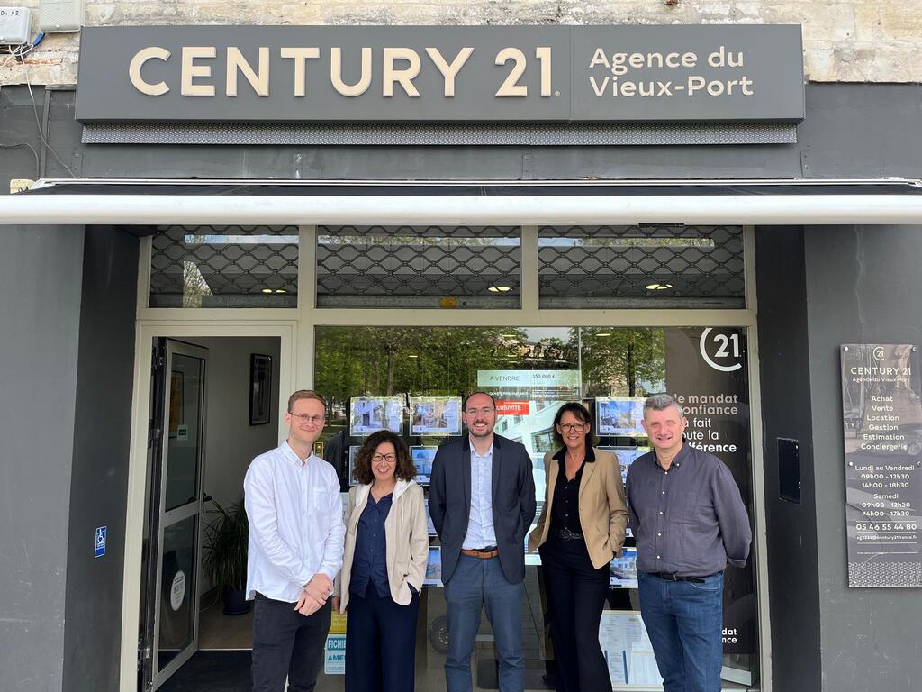 l'équipe de l'agence Agence du Vieux-Port
