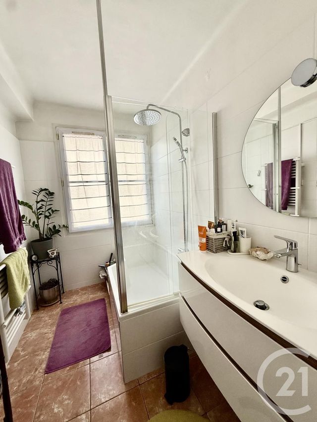 Appartement F5 à vendre - 5 pièces - 85.0 m2 - LA ROCHELLE - 17 - POITOU-CHARENTES - Century 21 Agence Du Vieux-Port