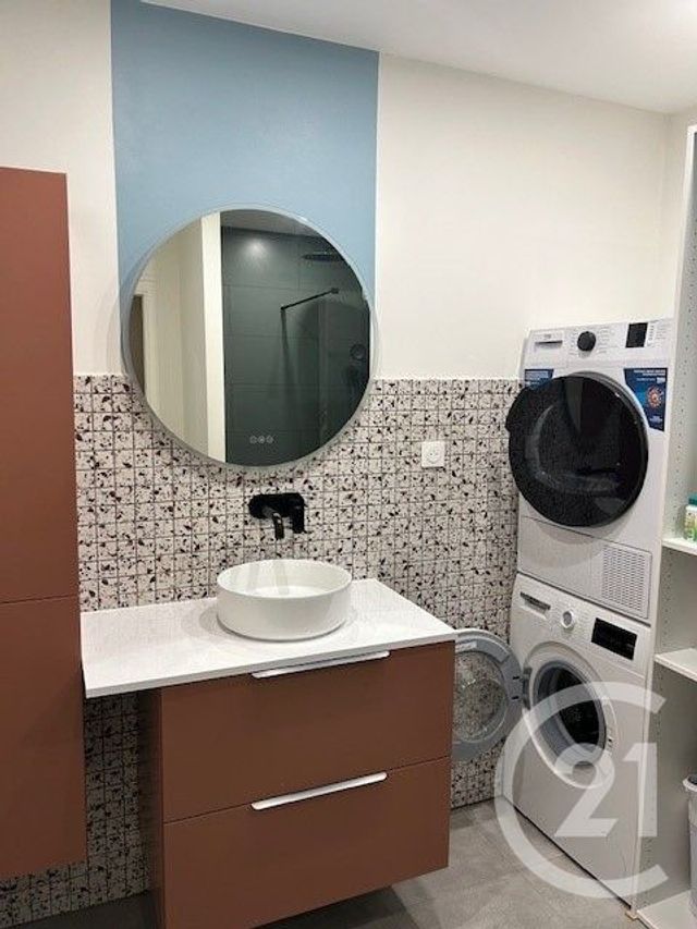 Appartement F1 à vendre - 1 pièce - 42.1 m2 - LA ROCHELLE - 17 - POITOU-CHARENTES - Century 21 Agence Du Vieux-Port