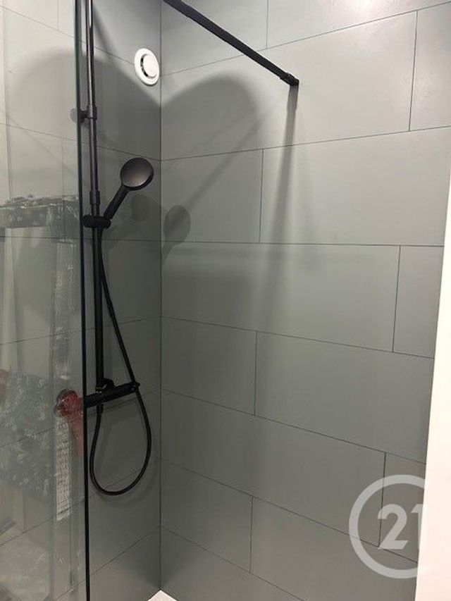 Appartement F1 à vendre - 1 pièce - 42.1 m2 - LA ROCHELLE - 17 - POITOU-CHARENTES - Century 21 Agence Du Vieux-Port