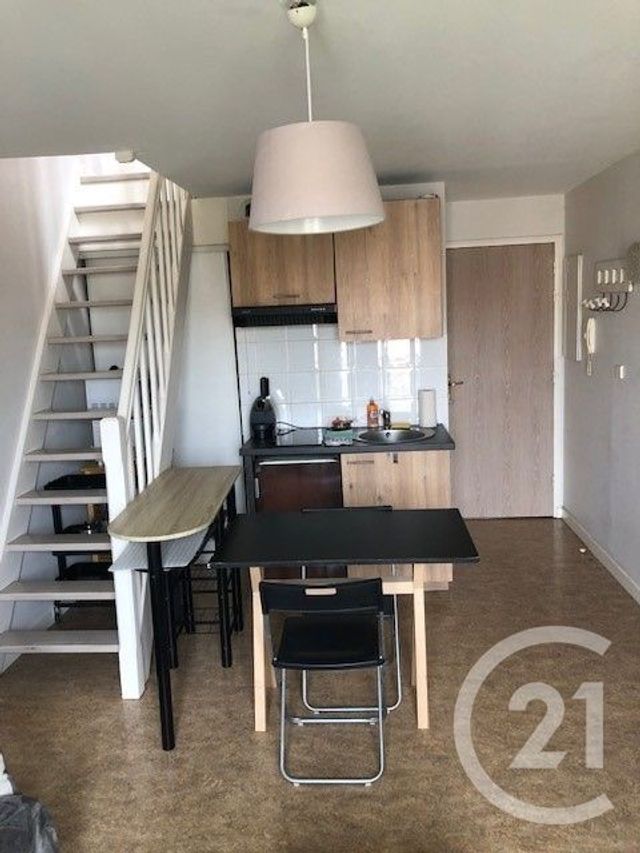 Appartement Duplex à vendre - 2 pièces - 31.37 m2 - LA ROCHELLE - 17 - POITOU-CHARENTES - Century 21 Agence Du Vieux-Port