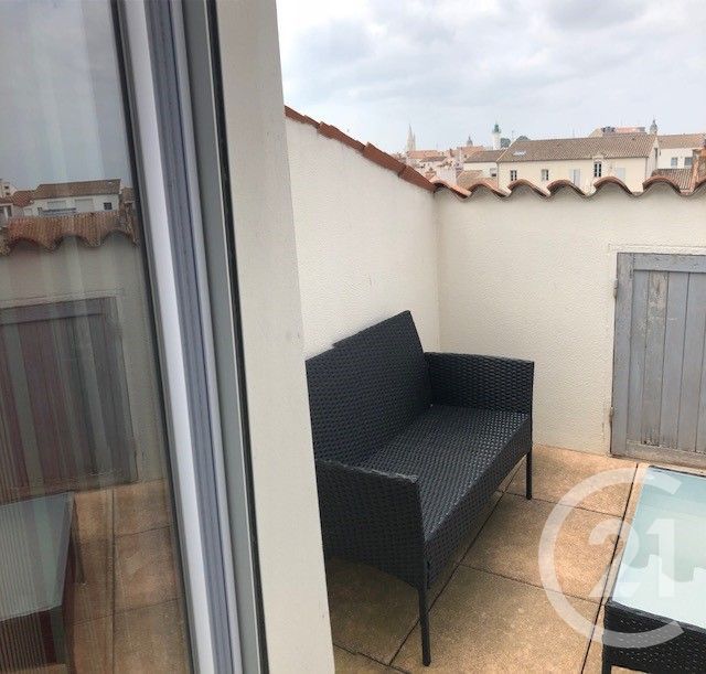 Appartement Duplex à vendre - 2 pièces - 31.37 m2 - LA ROCHELLE - 17 - POITOU-CHARENTES - Century 21 Agence Du Vieux-Port