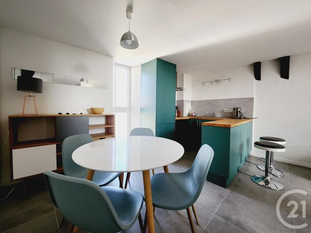 Appartement F2 à louer - 2 pièces - 41.98 m2 - LA ROCHELLE - 17 - POITOU-CHARENTES - Century 21 Agence Du Vieux-Port