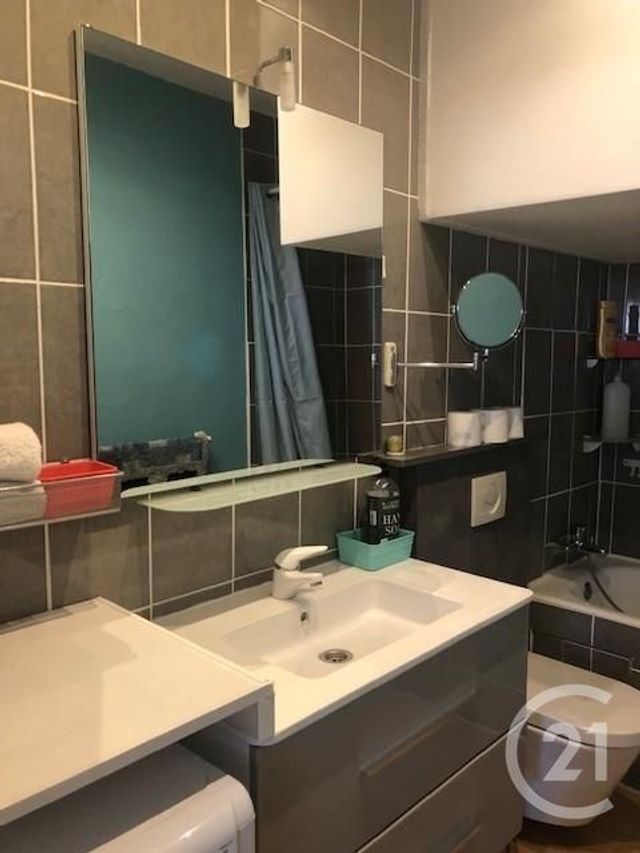 Appartement T1 à louer - 1 pièce - 36.88 m2 - LA ROCHELLE - 17 - POITOU-CHARENTES - Century 21 Agence Du Vieux-Port