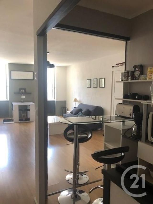 Appartement T1 à louer - 1 pièce - 36.88 m2 - LA ROCHELLE - 17 - POITOU-CHARENTES - Century 21 Agence Du Vieux-Port