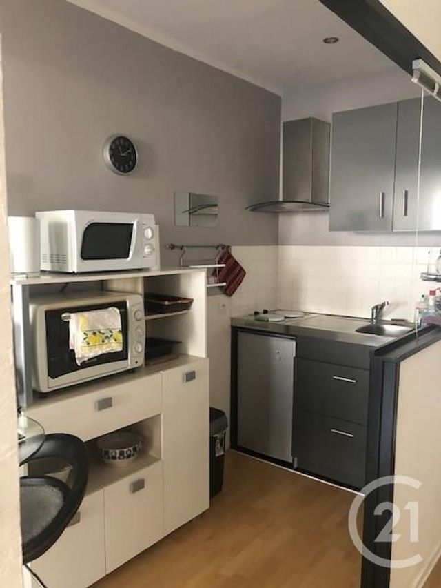 Appartement T1 à louer - 1 pièce - 36.88 m2 - LA ROCHELLE - 17 - POITOU-CHARENTES - Century 21 Agence Du Vieux-Port
