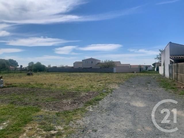 terrain à vendre - 967.0 m2 - MONTROY - 17 - POITOU-CHARENTES - Century 21 Agence Du Vieux-Port