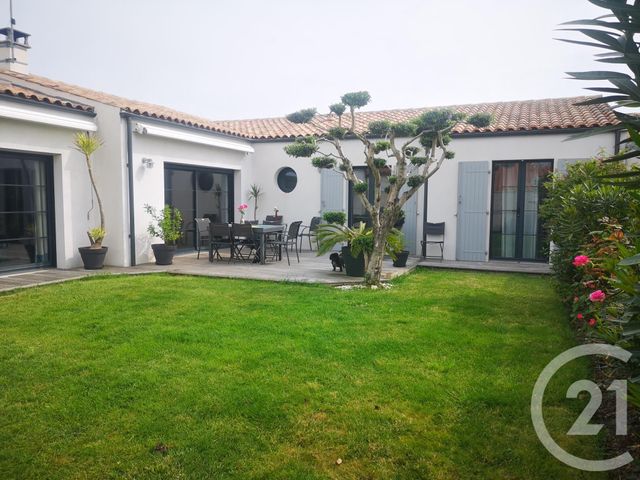 maison à vendre - 6 pièces - 140.0 m2 - PERIGNY - 17 - POITOU-CHARENTES - Century 21 Agence Du Vieux-Port