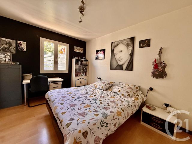 maison à vendre - 5 pièces - 104.69 m2 - ST XANDRE - 17 - POITOU-CHARENTES - Century 21 Agence Du Vieux-Port