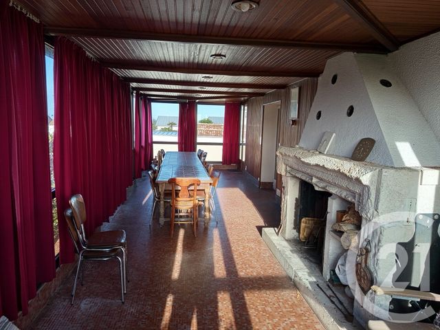 maison à vendre - 7 pièces - 225.0 m2 - L HOUMEAU - 17 - POITOU-CHARENTES - Century 21 Agence Du Vieux-Port