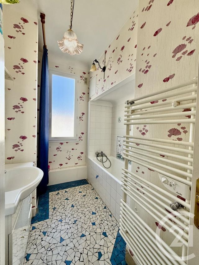 Appartement T3 à vendre - 4 pièces - 88.61 m2 - LA ROCHELLE - 17 - POITOU-CHARENTES - Century 21 Agence Du Vieux-Port