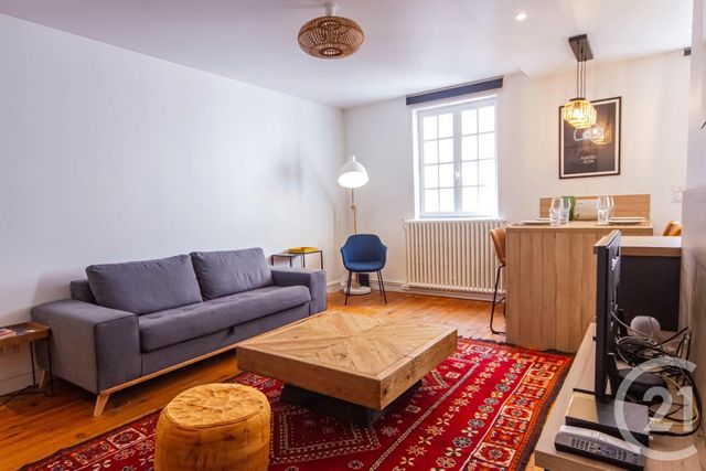 Appartement à louer - 2 pièces - 49.14 m2 - LA ROCHELLE - 17 - POITOU-CHARENTES - Century 21 Agence Du Vieux-Port