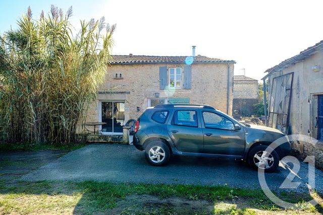 maison à vendre - 7 pièces - 200.0 m2 - ST MEDARD D AUNIS - 17 - POITOU-CHARENTES - Century 21 Agence Du Vieux-Port