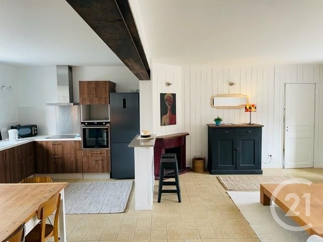 maison à vendre - 8 pièces - 146.63 m2 - LA COUARDE SUR MER - 17 - POITOU-CHARENTES - Century 21 Agence Du Vieux-Port