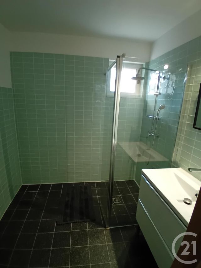 maison à vendre - 8 pièces - 146.63 m2 - LA COUARDE SUR MER - 17 - POITOU-CHARENTES - Century 21 Agence Du Vieux-Port