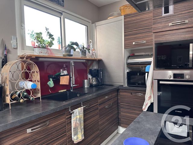 maison à vendre - 6 pièces - 185.0 m2 - ST ROGATIEN - 17 - POITOU-CHARENTES - Century 21 Agence Du Vieux-Port