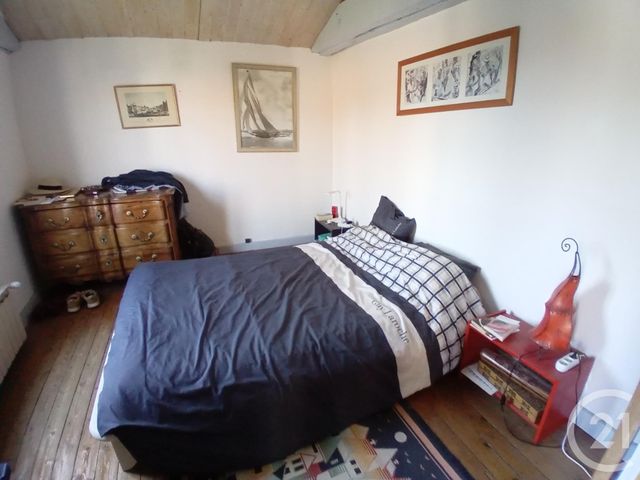 Afficher la photo en grand Appartement F3 à vendre - 3 pièces - 63.24 m2 - LA ROCHELLE - 17 - POITOU-CHARENTES - Century 21 Agence Du Vieux-Port