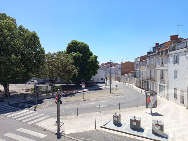 Appartement F2 bis à vendre - 2 pièces - 47.0 m2 - LA ROCHELLE - 17 - POITOU-CHARENTES - Century 21 Agence Du Vieux-Port