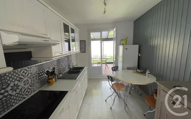 maison à vendre - 4 pièces - 117.67 m2 - VILLEDOUX - 17 - POITOU-CHARENTES - Century 21 Agence Du Vieux-Port