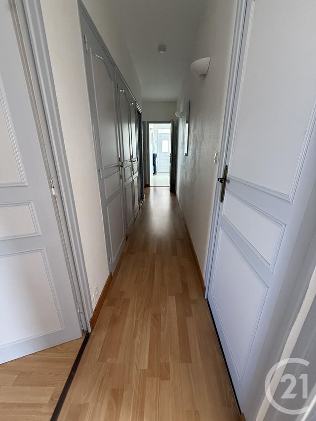 maison à vendre - 4 pièces - 117.67 m2 - VILLEDOUX - 17 - POITOU-CHARENTES - Century 21 Agence Du Vieux-Port