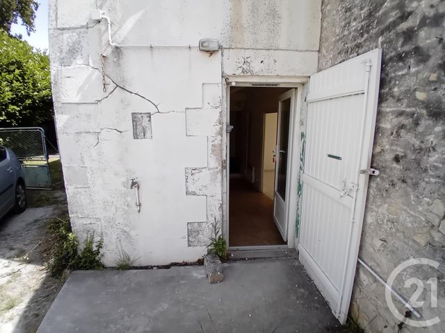 Afficher la photo en grand maison à vendre - 6 pièces - 130.57 m2 - PUILBOREAU - 17 - POITOU-CHARENTES - Century 21 Agence Du Vieux-Port
