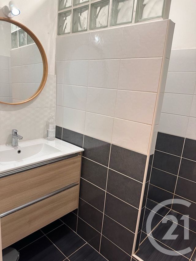 Appartement F2 à vendre - 2 pièces - 32.34 m2 - LA ROCHELLE - 17 - POITOU-CHARENTES - Century 21 Agence Du Vieux-Port