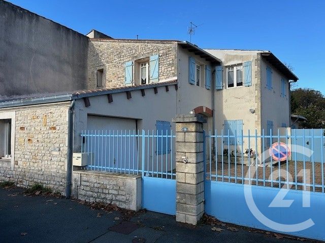 maison à vendre - 6 pièces - 155.0 m2 - LA ROCHELLE - 17 - POITOU-CHARENTES - Century 21 Agence Du Vieux-Port
