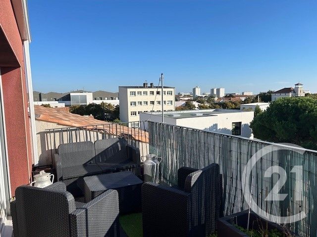 Appartement F3 à vendre - 3 pièces - 60.03 m2 - LA ROCHELLE - 17 - POITOU-CHARENTES - Century 21 Agence Du Vieux-Port