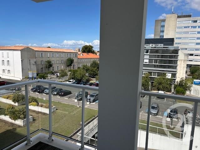 Appartement F2 à vendre - 2 pièces - 46.66 m2 - LA ROCHELLE - 17 - POITOU-CHARENTES - Century 21 Agence Du Vieux-Port