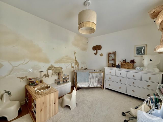 maison à vendre - 4 pièces - 142.0 m2 - L HOUMEAU - 17 - POITOU-CHARENTES - Century 21 Agence Du Vieux-Port