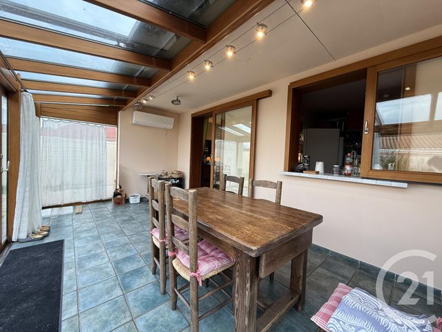 maison à vendre - 5 pièces - 157.0 m2 - L HOUMEAU - 17 - POITOU-CHARENTES - Century 21 Agence Du Vieux-Port