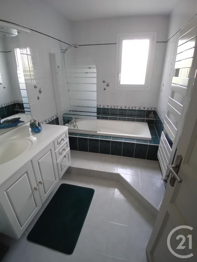 maison à vendre - 6 pièces - 127.56 m2 - RIVEDOUX PLAGE - 17 - POITOU-CHARENTES - Century 21 Agence Du Vieux-Port