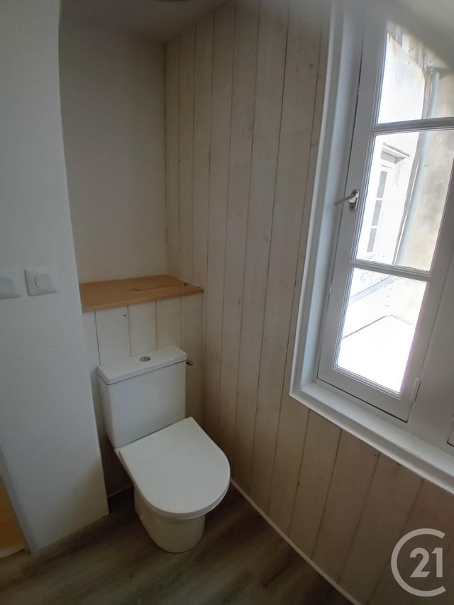 Appartement T2 à vendre - 2 pièces - 52.8 m2 - LA ROCHELLE - 17 - POITOU-CHARENTES - Century 21 Agence Du Vieux-Port