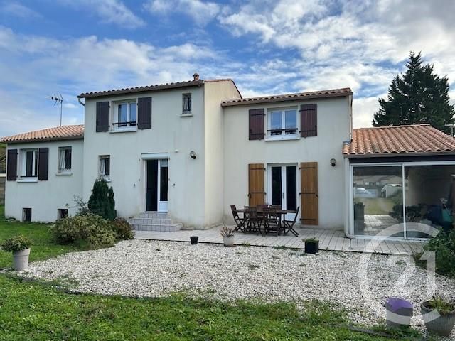 maison à vendre - 5 pièces - 145.0 m2 - PERIGNY - 17 - POITOU-CHARENTES - Century 21 Agence Du Vieux-Port