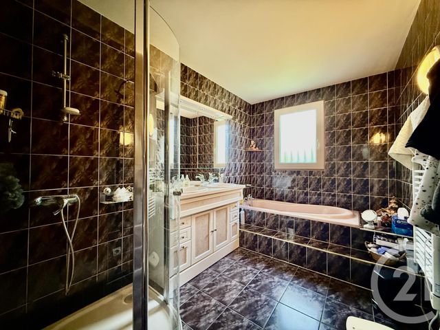 maison à vendre - 5 pièces - 145.0 m2 - PERIGNY - 17 - POITOU-CHARENTES - Century 21 Agence Du Vieux-Port