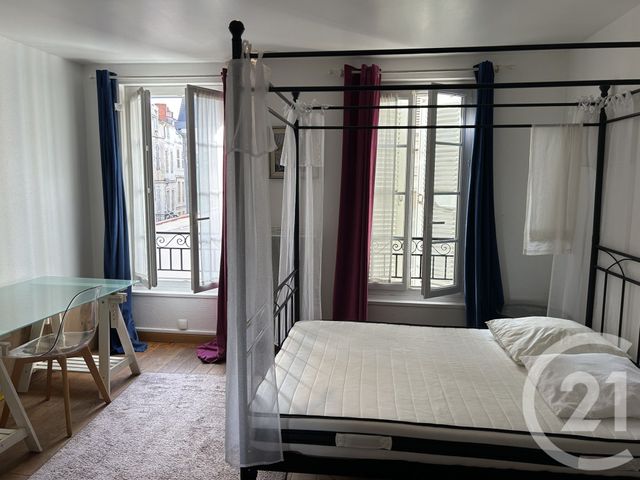Appartement F3 à vendre - 3 pièces - 59.84 m2 - LA ROCHELLE - 17 - POITOU-CHARENTES - Century 21 Agence Du Vieux-Port