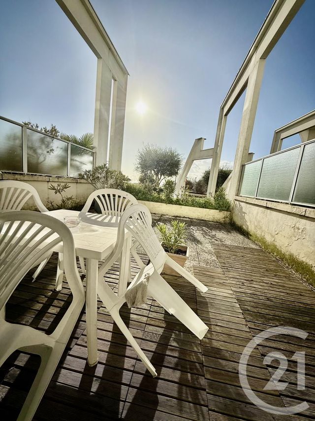 Appartement à vendre - 2 pièces - 36.0 m2 - LA ROCHELLE - 17 - POITOU-CHARENTES - Century 21 Agence Du Vieux-Port