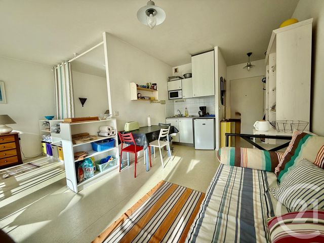 Appartement à vendre - 2 pièces - 36.0 m2 - LA ROCHELLE - 17 - POITOU-CHARENTES - Century 21 Agence Du Vieux-Port