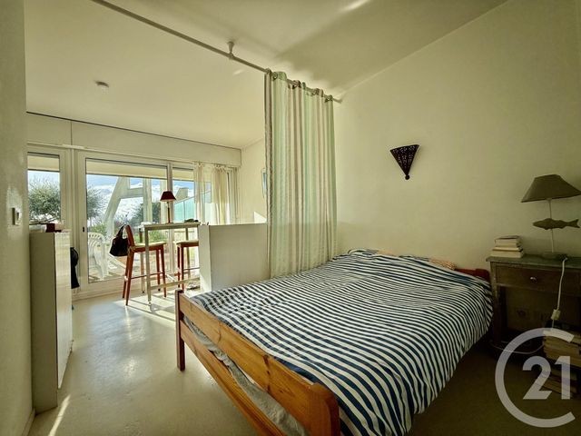 Appartement à vendre - 2 pièces - 36.0 m2 - LA ROCHELLE - 17 - POITOU-CHARENTES - Century 21 Agence Du Vieux-Port