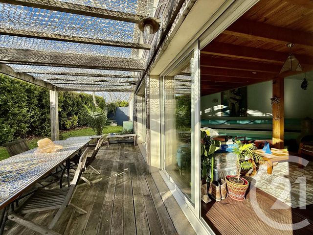 maison à vendre - 6 pièces - 165.0 m2 - PERIGNY - 17 - POITOU-CHARENTES - Century 21 Agence Du Vieux-Port