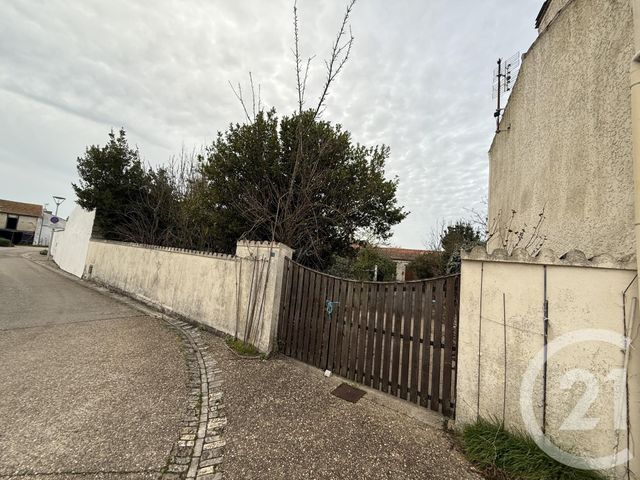 maison à vendre - 5 pièces - 60.0 m2 - ST VIVIEN - 17 - POITOU-CHARENTES - Century 21 Agence Du Vieux-Port