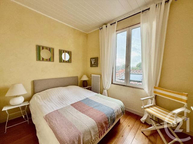 maison à vendre - 4 pièces - 98.08 m2 - LA ROCHELLE - 17 - POITOU-CHARENTES - Century 21 Agence Du Vieux-Port