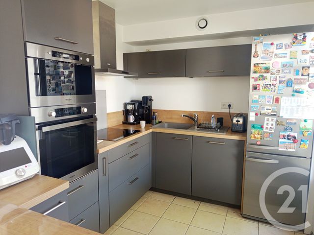 maison à vendre - 5 pièces - 91.0 m2 - LA ROCHELLE - 17 - POITOU-CHARENTES - Century 21 Agence Du Vieux-Port