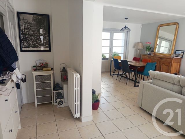 maison à vendre - 5 pièces - 91.0 m2 - LA ROCHELLE - 17 - POITOU-CHARENTES - Century 21 Agence Du Vieux-Port