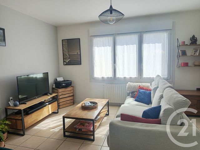 maison à vendre - 5 pièces - 91.0 m2 - LA ROCHELLE - 17 - POITOU-CHARENTES - Century 21 Agence Du Vieux-Port