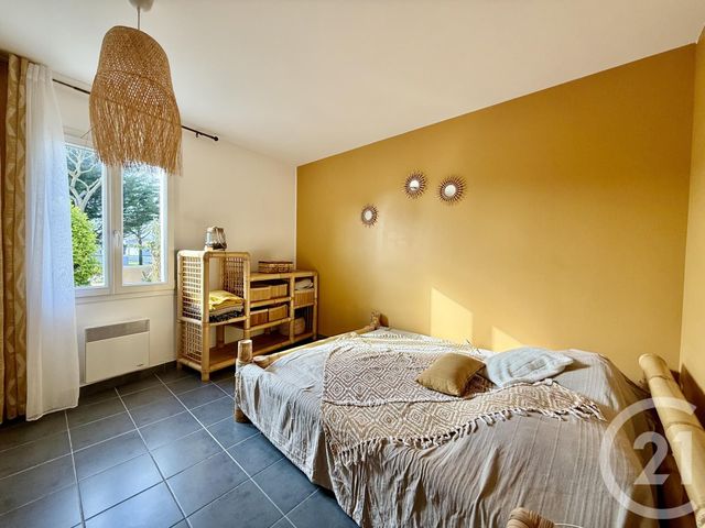 maison à vendre - 6 pièces - 128.19 m2 - ST ROGATIEN - 17 - POITOU-CHARENTES - Century 21 Agence Du Vieux-Port