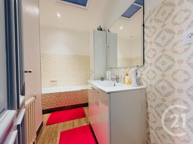 maison à vendre - 5 pièces - 124.0 m2 - NIORT - 79 - POITOU-CHARENTES - Century 21 Agence Du Vieux-Port