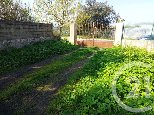 Appartement T2 à vendre - 2 pièces - 42.0 m2 - LA ROCHELLE - 17 - POITOU-CHARENTES - Century 21 Agence Du Vieux-Port