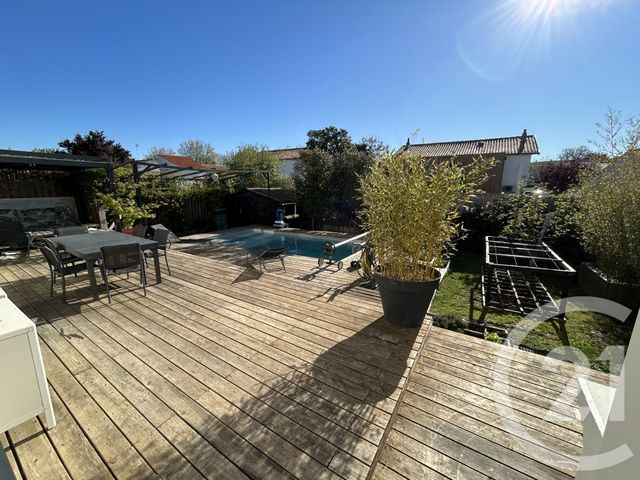 maison à vendre - 7 pièces - 160.0 m2 - LAGORD - 17 - POITOU-CHARENTES - Century 21 Agence Du Vieux-Port