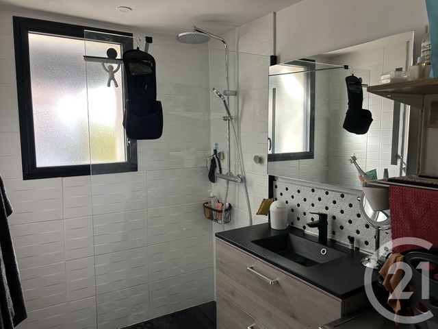 maison à vendre - 7 pièces - 160.0 m2 - LAGORD - 17 - POITOU-CHARENTES - Century 21 Agence Du Vieux-Port